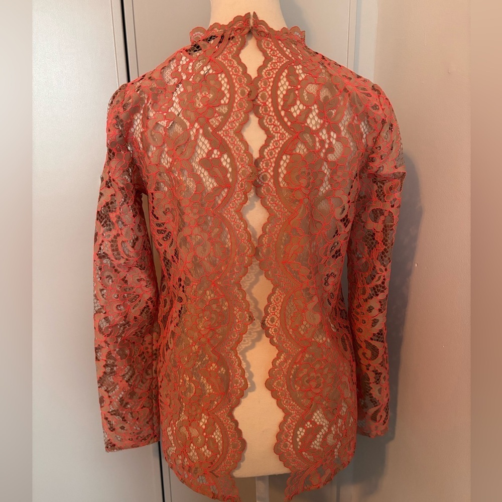 Alexis Floral Lace Blouse - tan and fushia - Picture 3 of 7